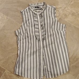 Women's Banana Republic sleeveless top size 8